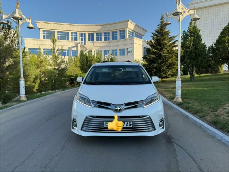 Toyota Sienna 2017 - 380 000 TMT - Aşgabat - img 5