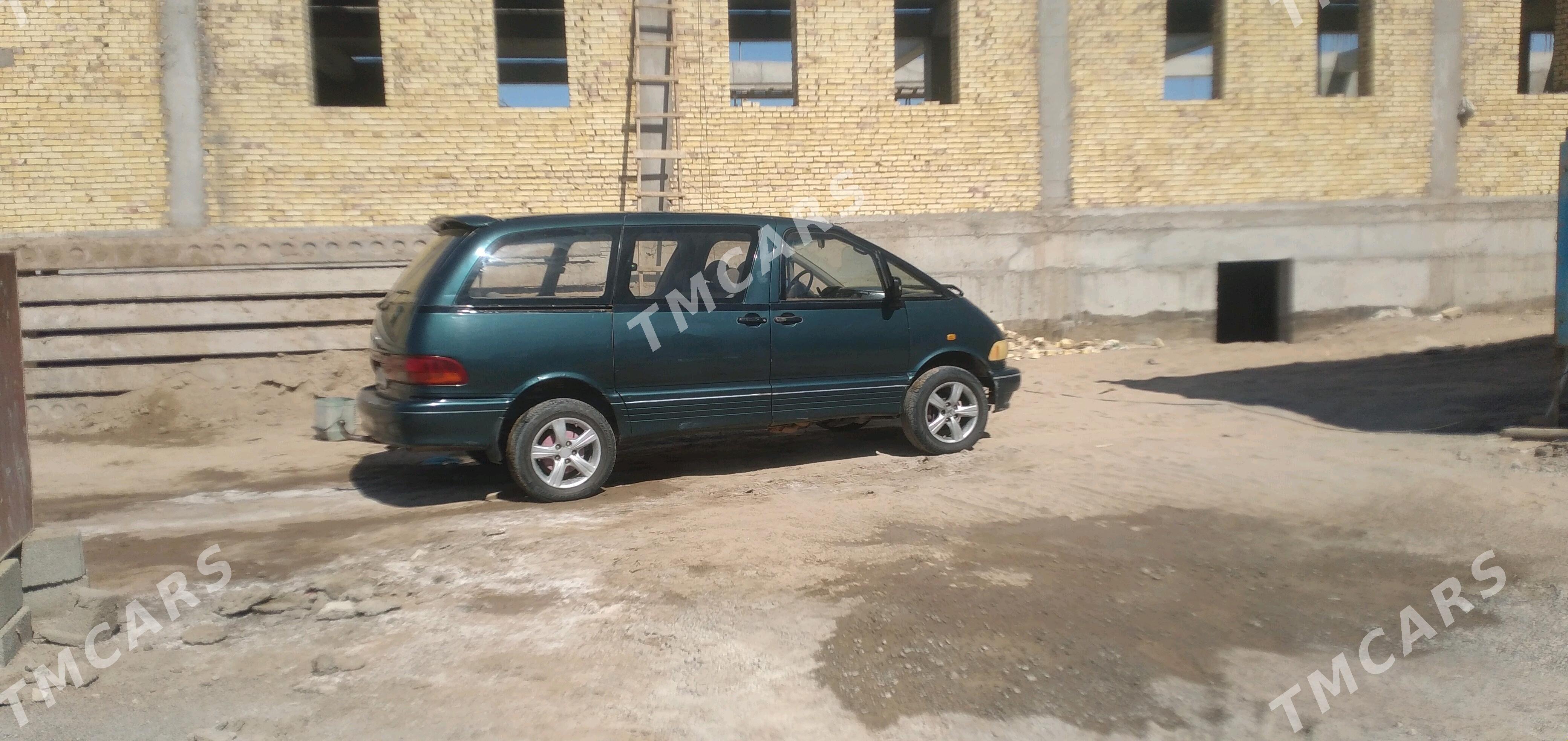 Toyota Previa 1993 - 80 000 TMT - Гурбансолтан Едже - img 3