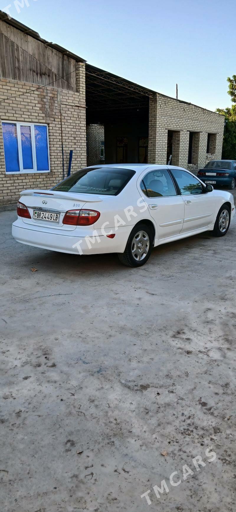 Nissan Maxima 2000 - 60 000 TMT - Сакар - img 2