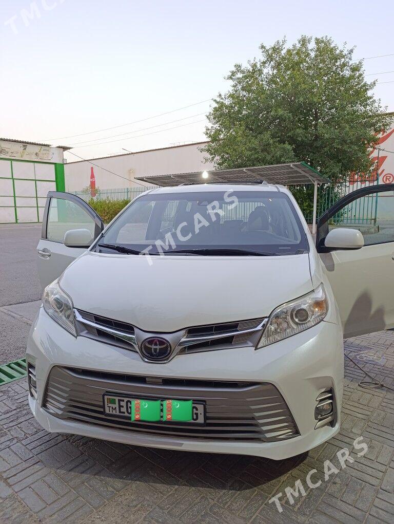 Toyota Sienna 2019 - 410 000 TMT - Aşgabat - img 8