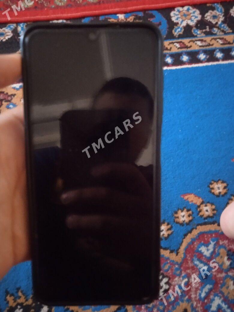 Samsung A04E - Şabat etr. - img 3