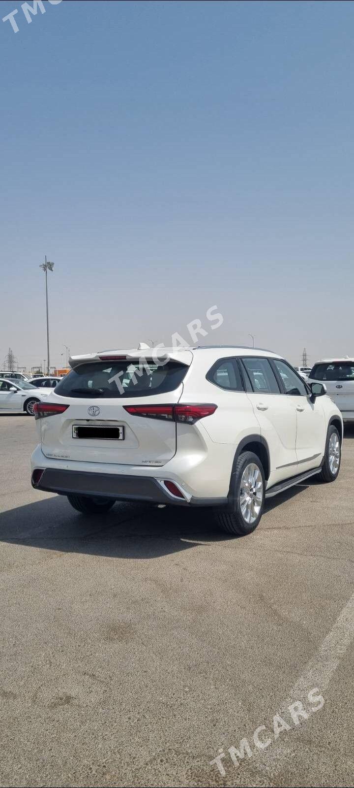 Toyota Highlander 2022 - 610 000 TMT - Aşgabat - img 3