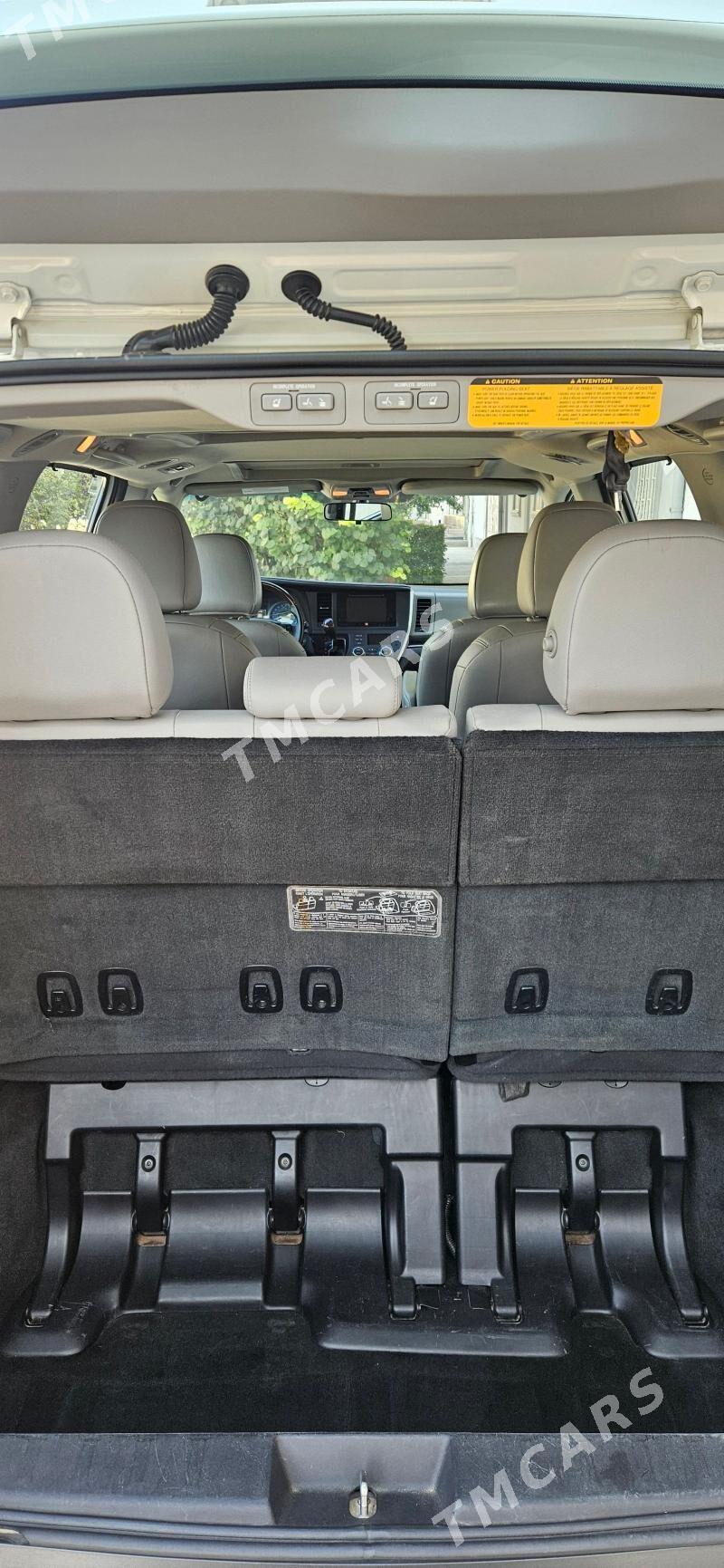 Toyota Sienna 2016 - 435 000 TMT - Aşgabat - img 3