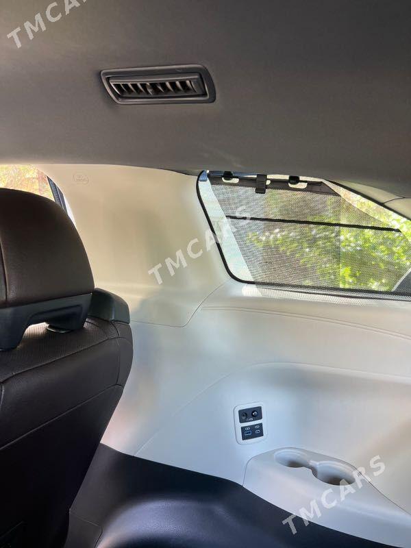 Toyota Sienna 2021 - 750 000 TMT - Мары - img 2