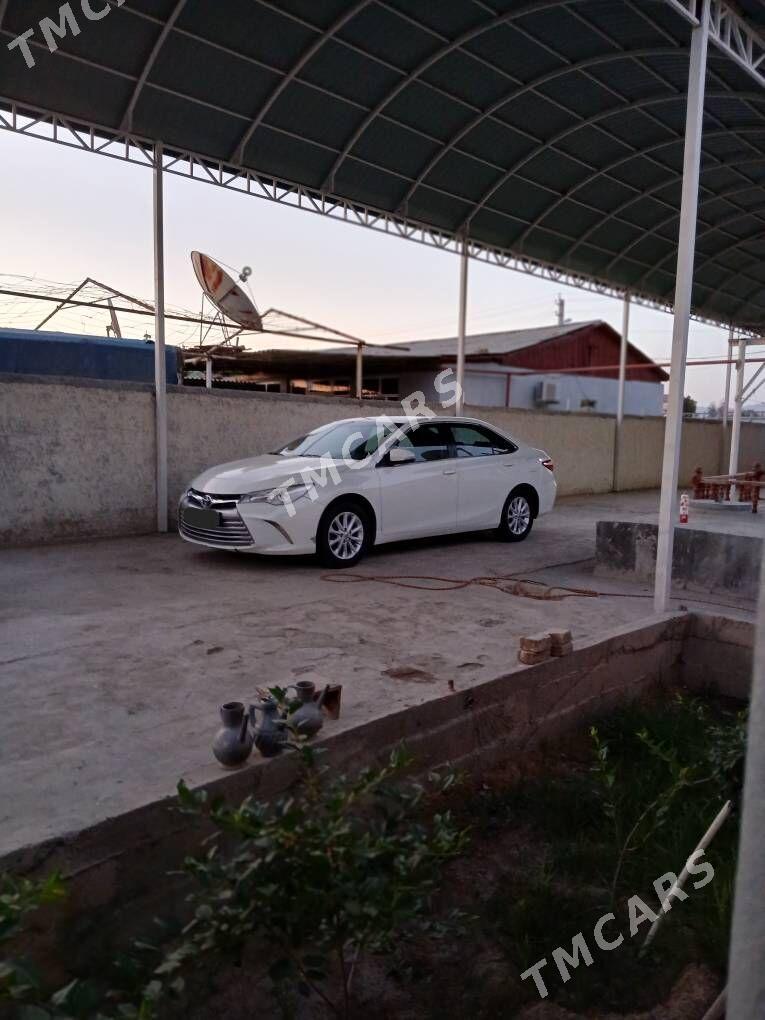 Toyota Camry 2017 - 245 000 TMT - Ак-Бугдайский этрап - img 2