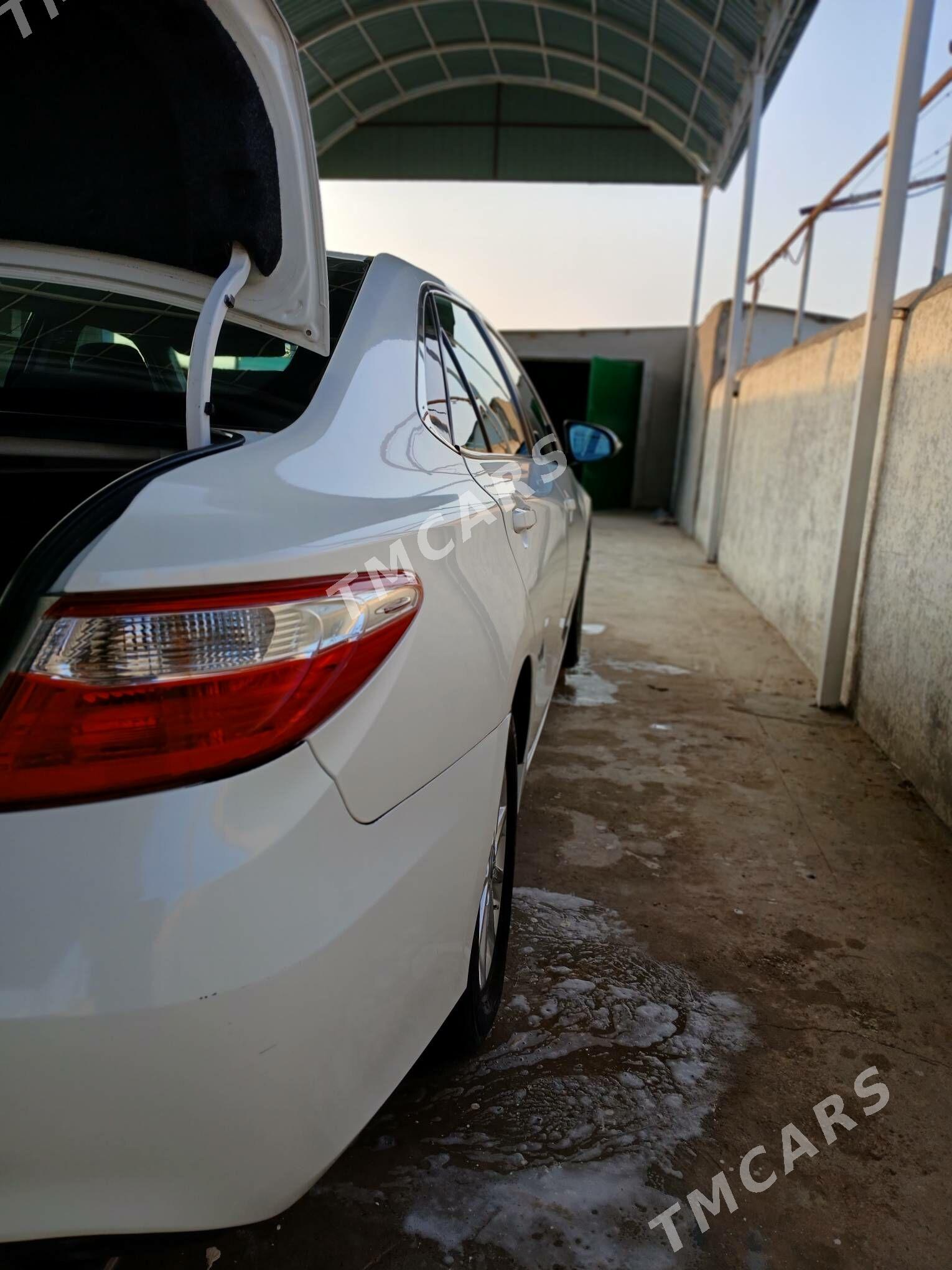 Toyota Camry 2017 - 245 000 TMT - Ак-Бугдайский этрап - img 5
