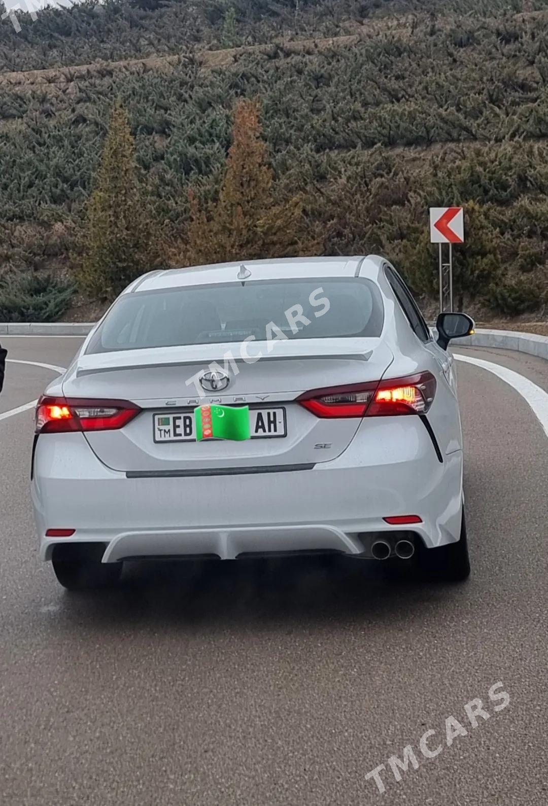 Toyota Camry 2023 - 310 000 TMT - Теджен - img 2
