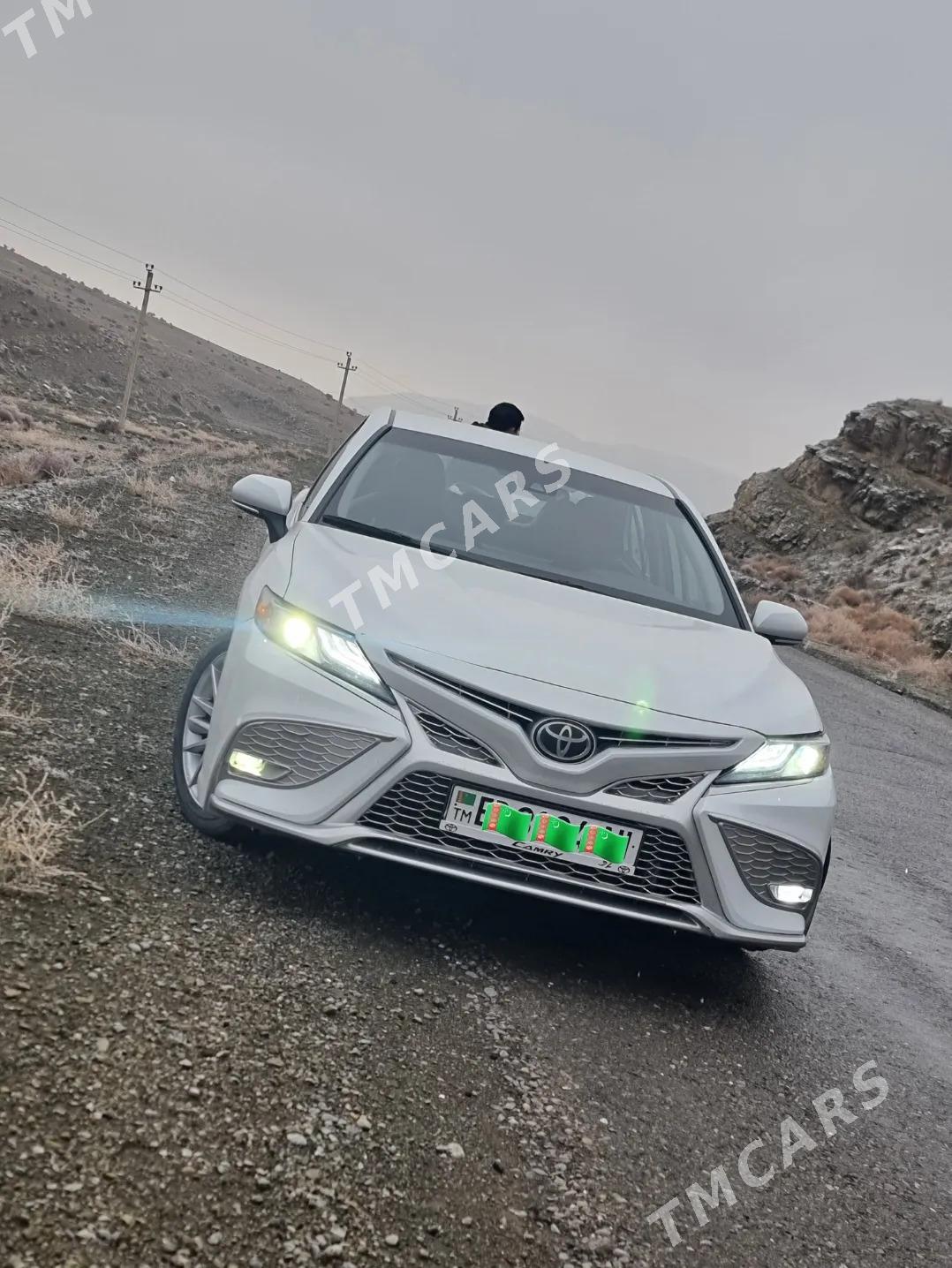 Toyota Camry 2023 - 310 000 TMT - Теджен - img 5