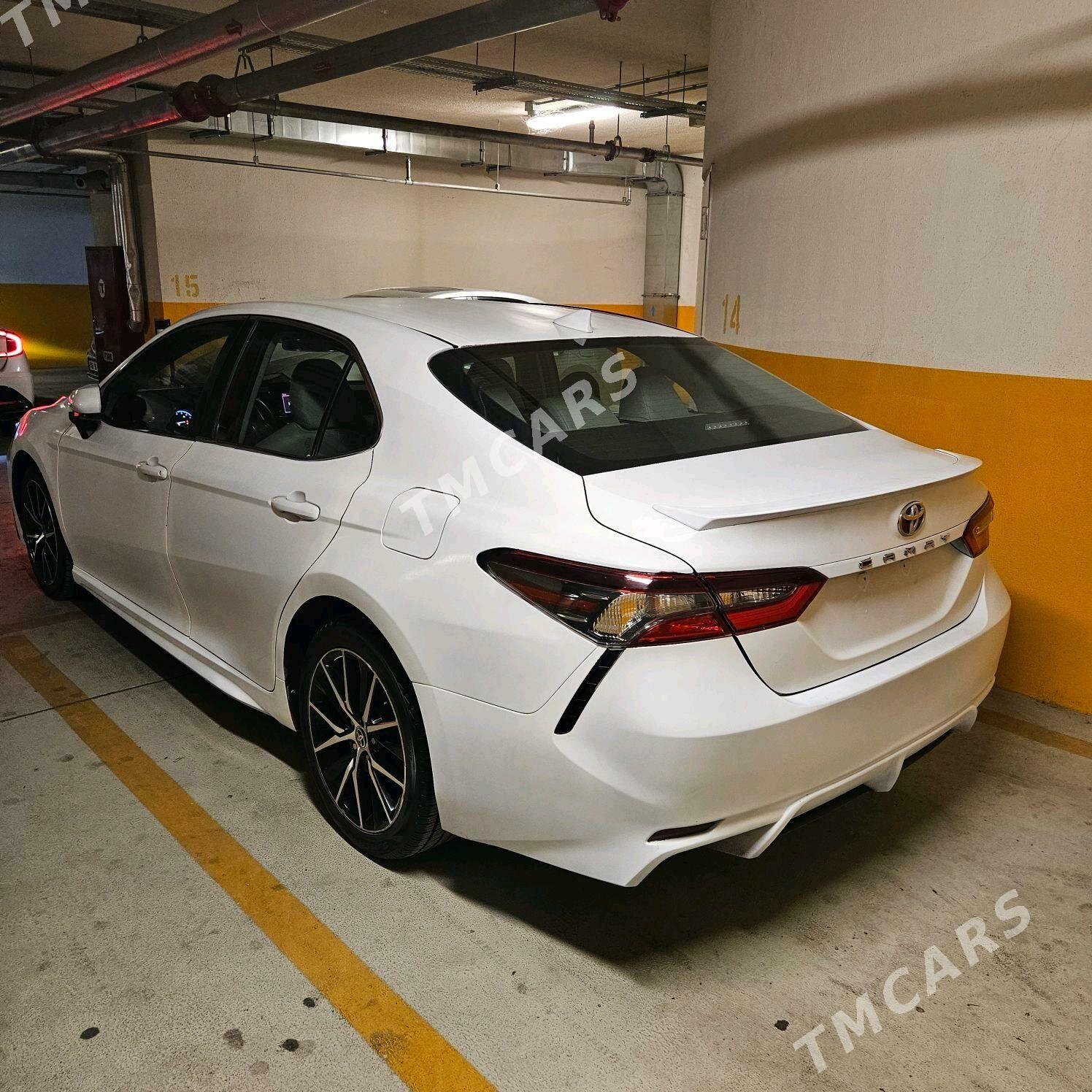 Toyota Camry 2021 - 275 000 TMT - Ашхабад - img 3