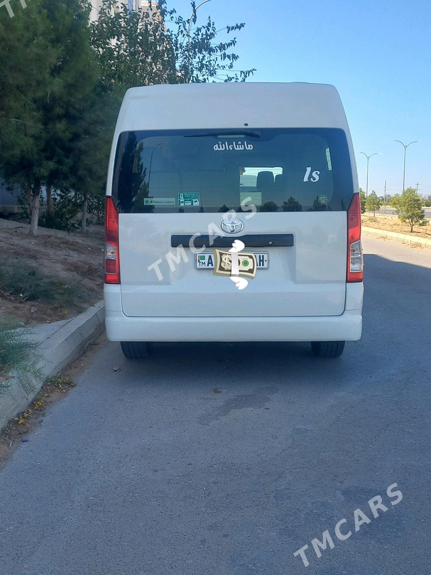 Toyota Hiace 2021 - 680 000 TMT - Aşgabat - img 2