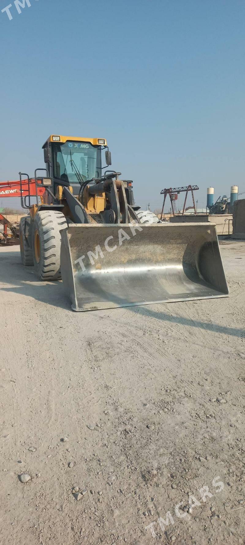 XCMG ZL50 2013 - 500 000 TMT - Daşoguz - img 3
