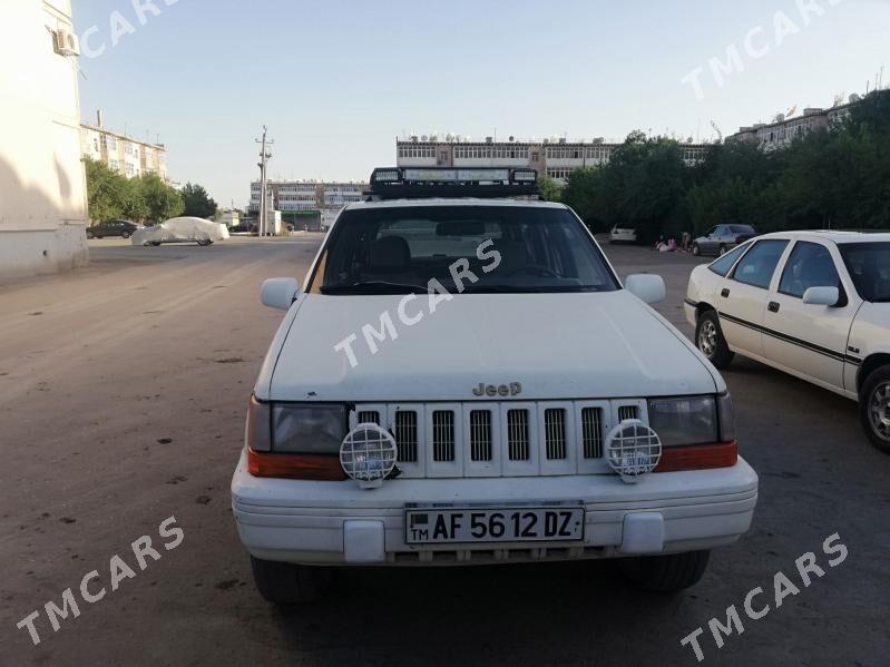 Jeep Grand Cherokee 1995 - 35 000 TMT - Дашогуз - img 2