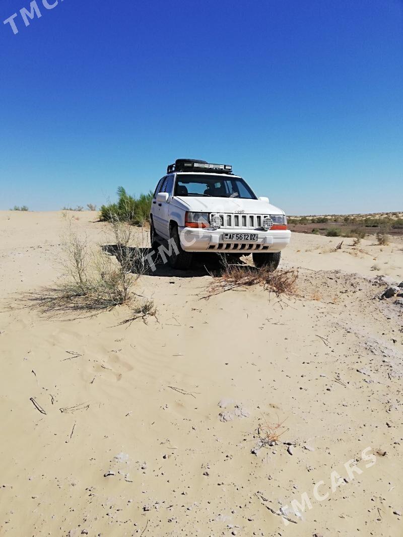 Jeep Grand Cherokee 1995 - 35 000 TMT - Дашогуз - img 4