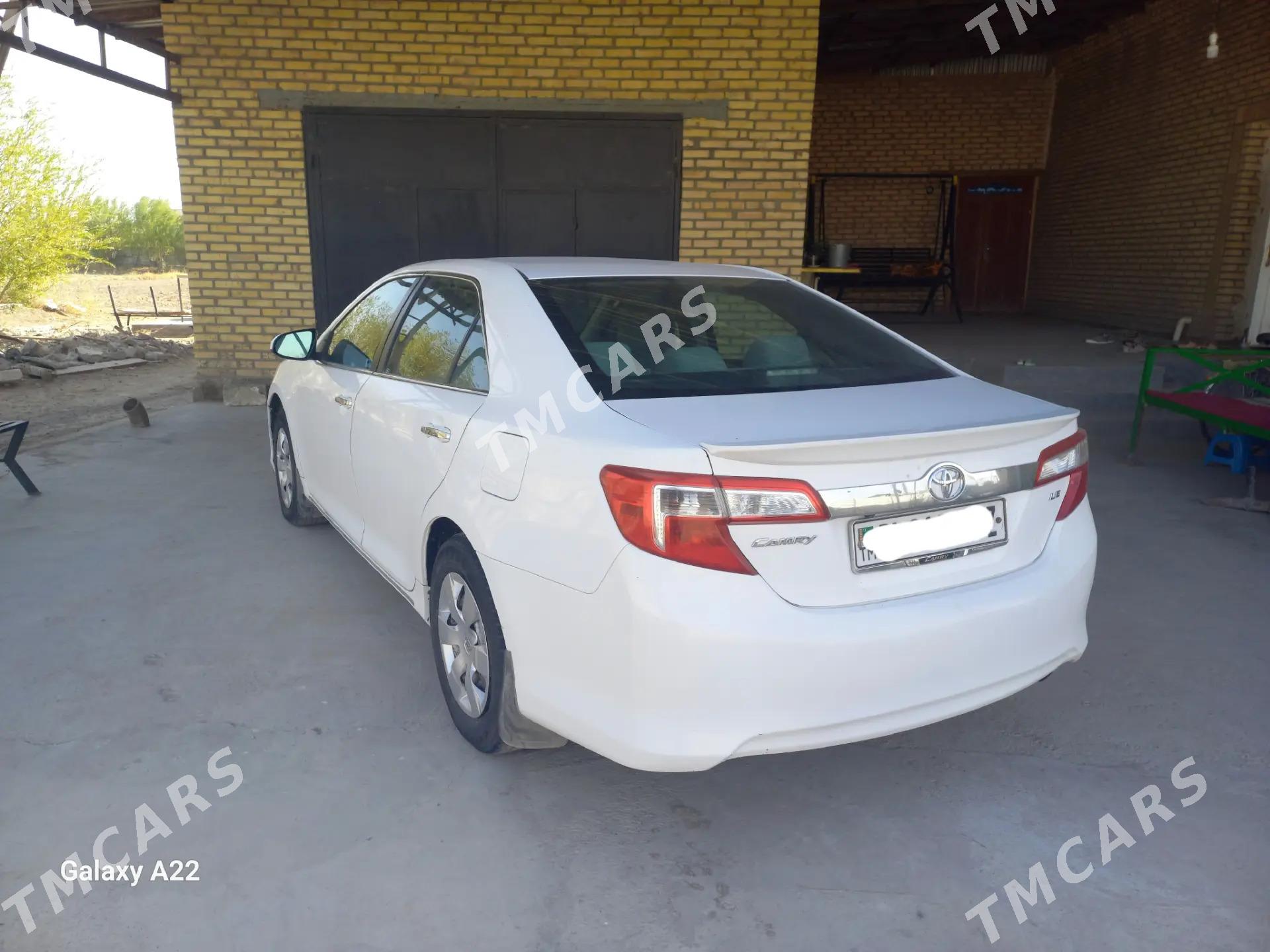 Toyota Camry 2014 - 245 000 TMT - Köneürgenç - img 10