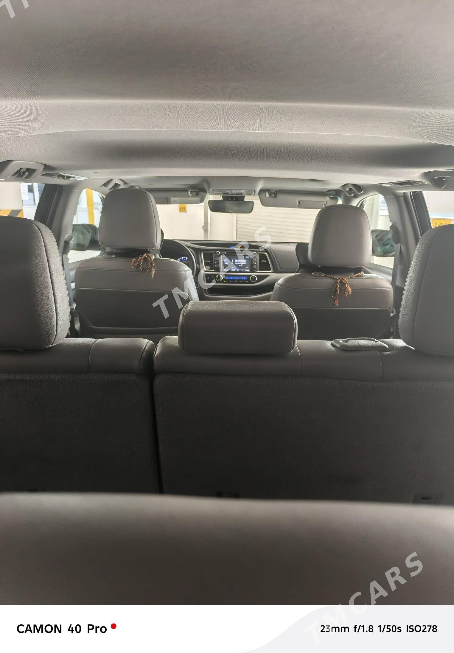 Toyota Highlander 2019 - 515 000 TMT - Aşgabat - img 4
