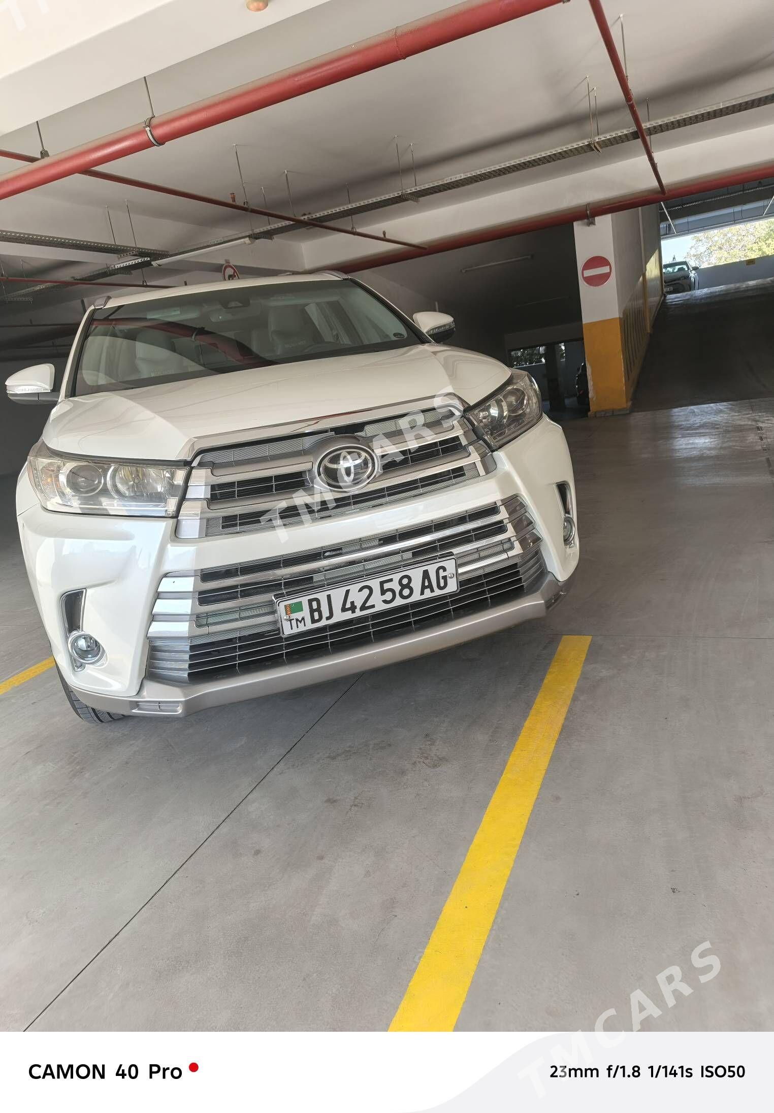 Toyota Highlander 2019 - 515 000 TMT - Aşgabat - img 8