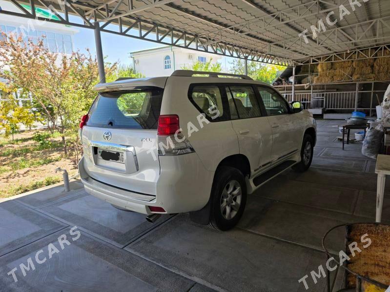 Toyota Land Cruiser Prado 2013 - 550 000 TMT - Ашхабад - img 7