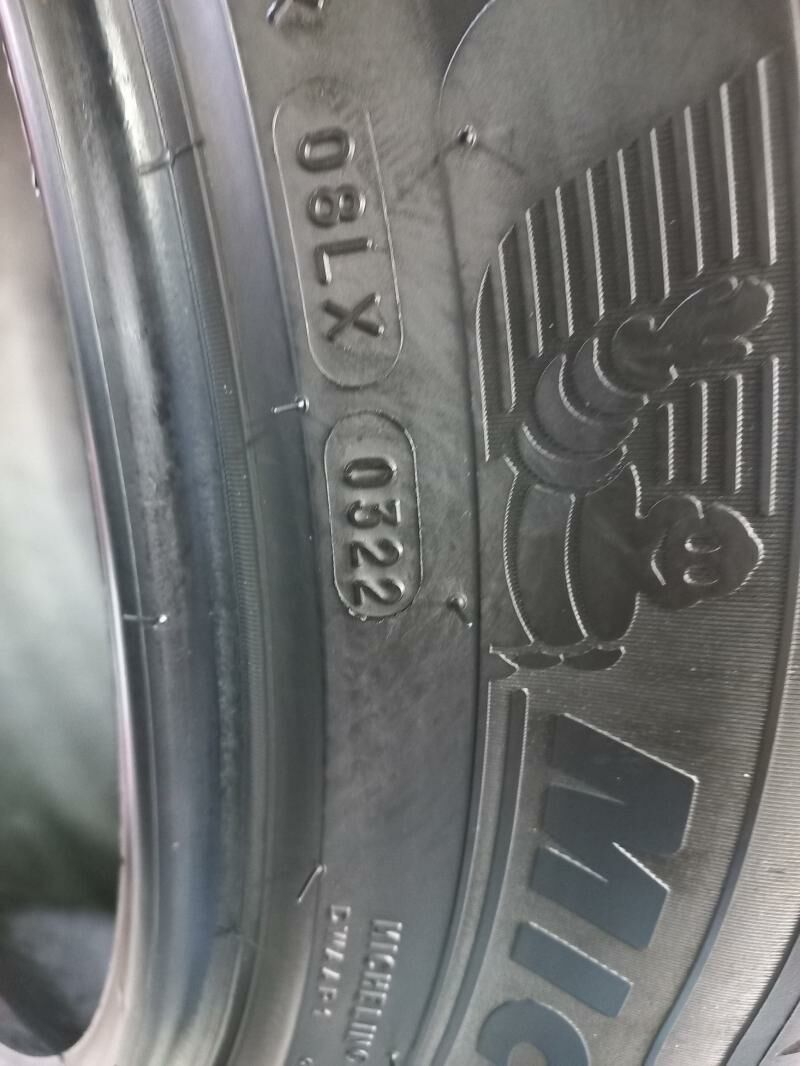 michelin 225/55/17 2 400 TMT - Мары - img 2