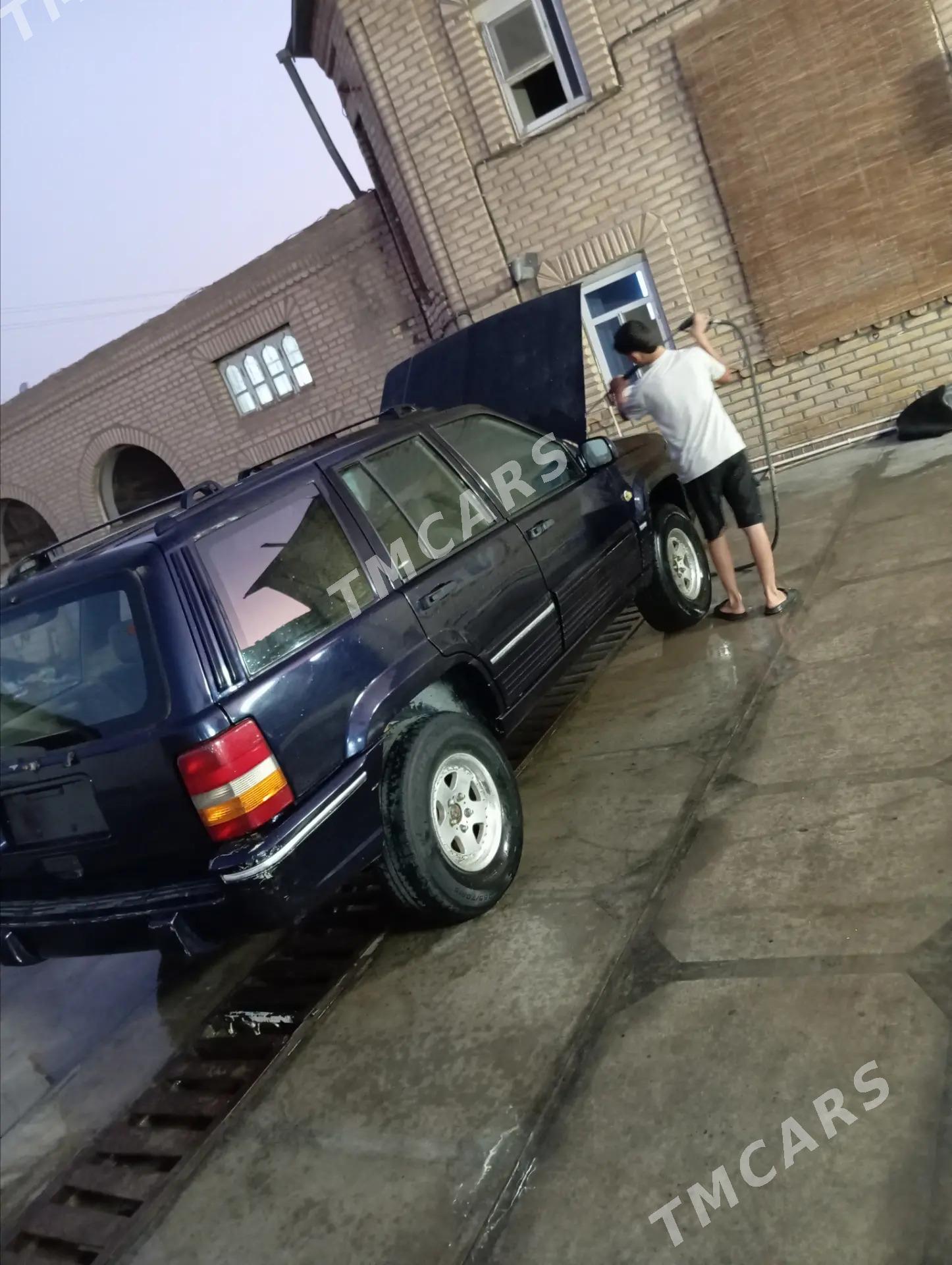 Jeep Grand Cherokee 1995 - 35 000 TMT - Мары - img 3