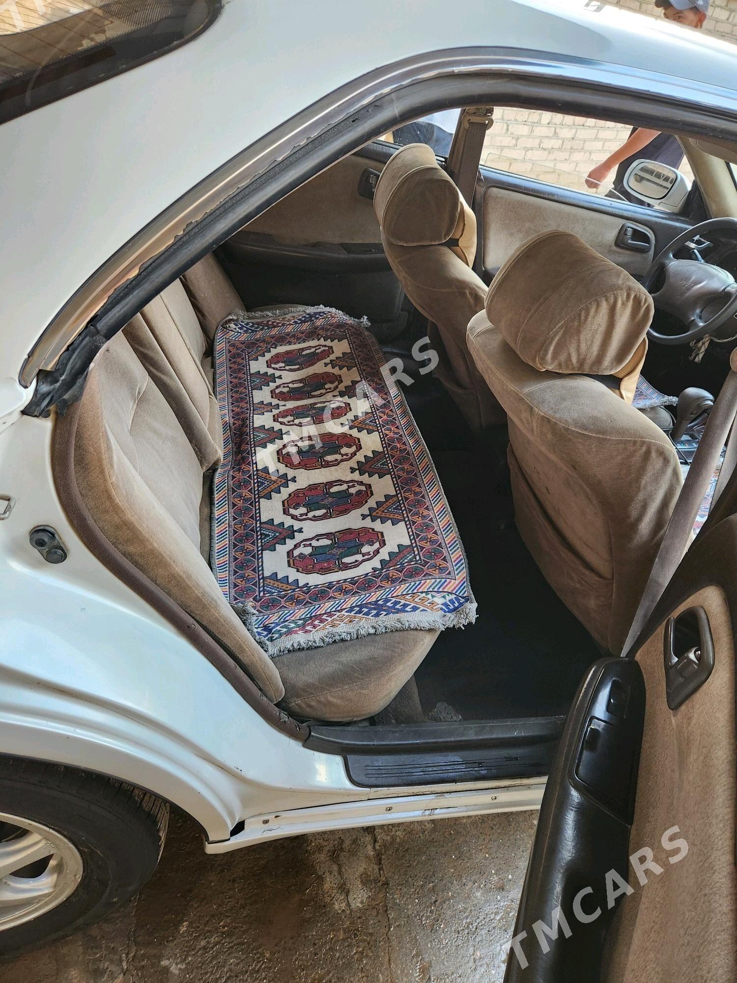 Toyota Mark II 1993 - 50 000 TMT - Векильбазар - img 4