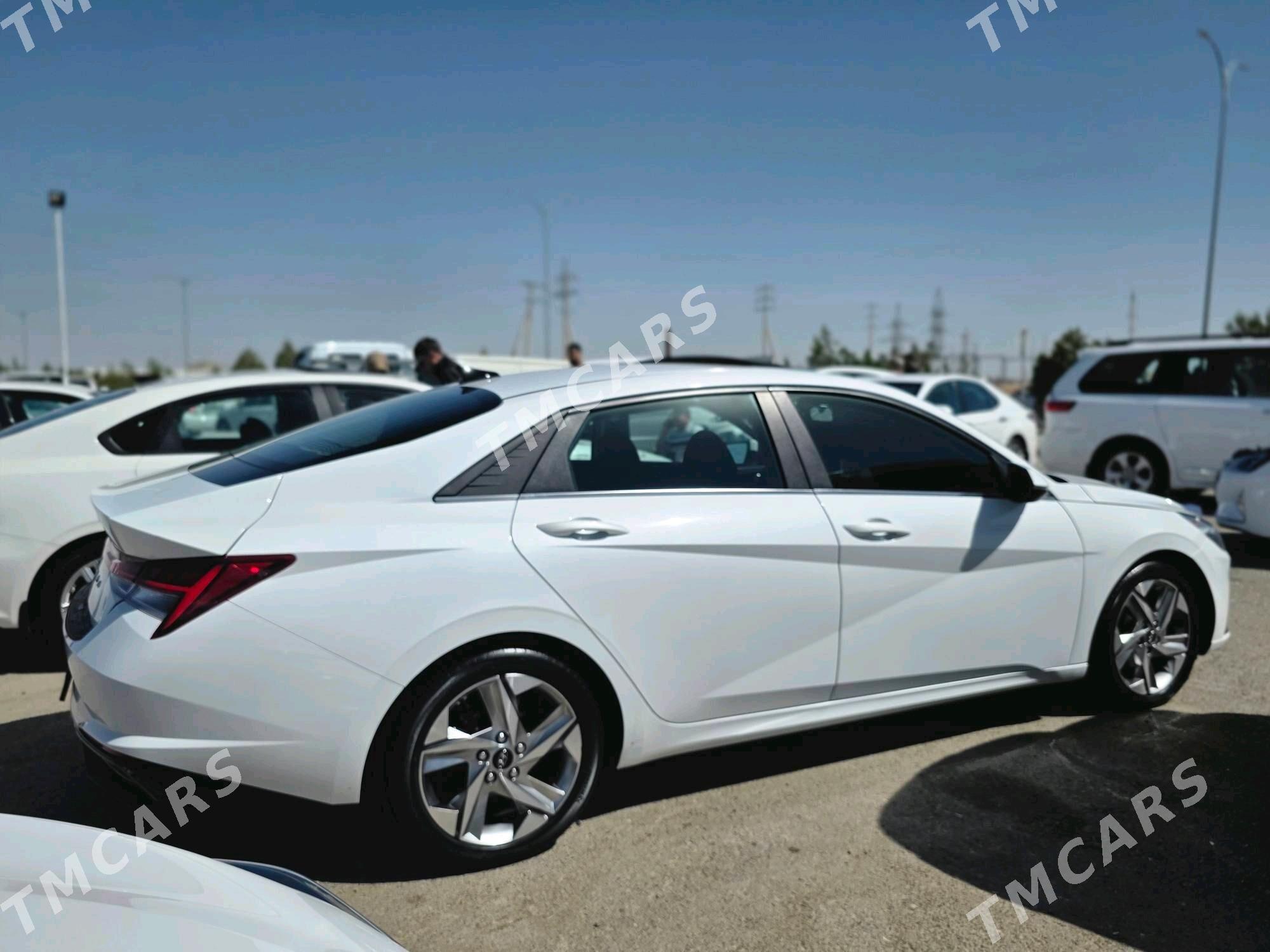 Hyundai Elantra 2022 - 266 666 TMT - Мары - img 3
