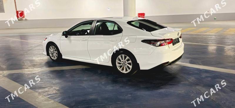 Toyota Camry 2022 - 345 000 TMT - Ашхабад - img 4