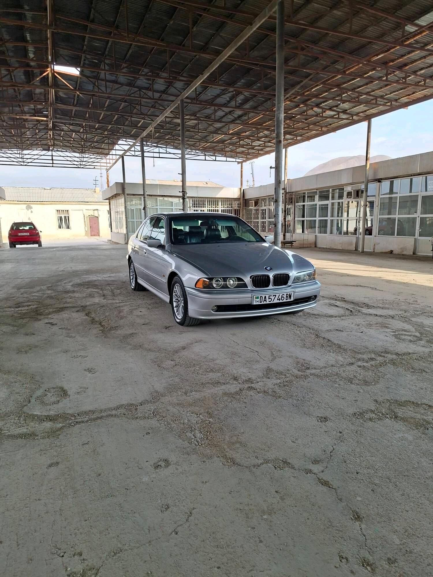 BMW 530 2003 - 145 000 TMT - Balkanabat - img 5