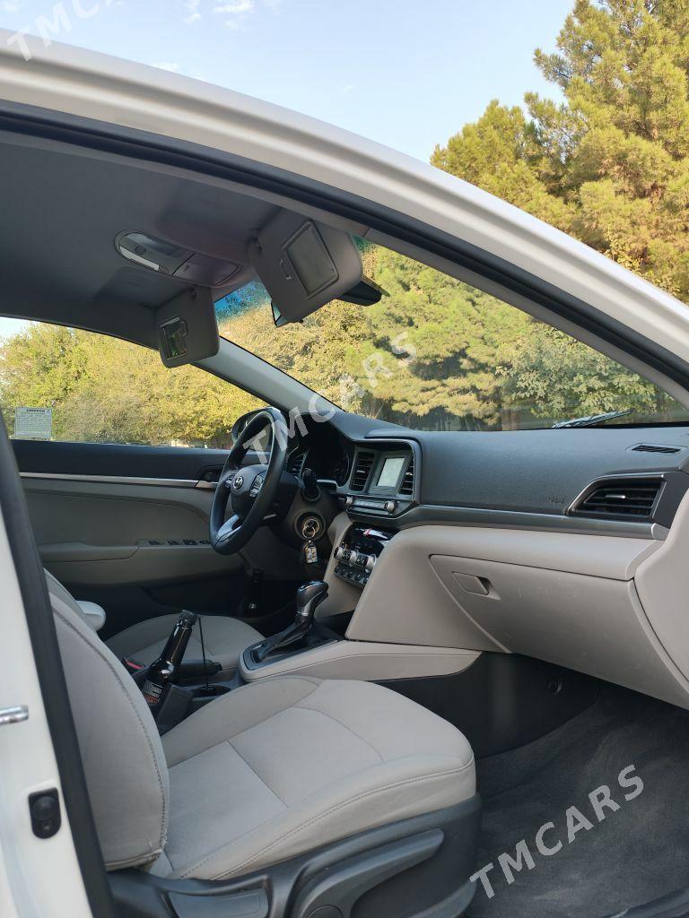 Hyundai Elantra 2020 - 190 000 TMT - Aşgabat - img 3