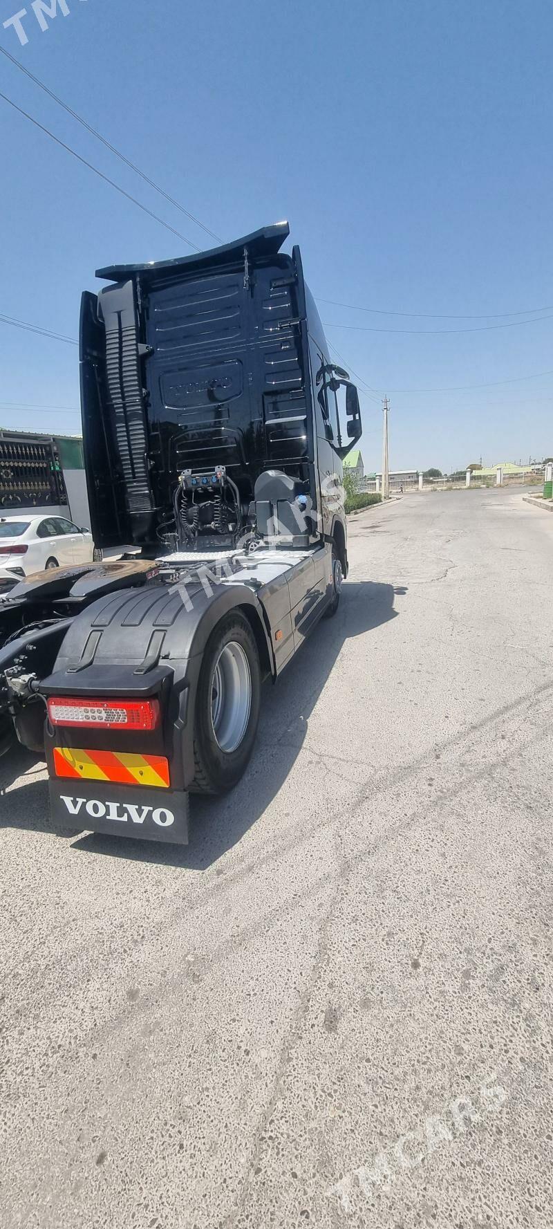 Volvo FH 460 2022 - 1 381 000 TMT - Aşgabat - img 3