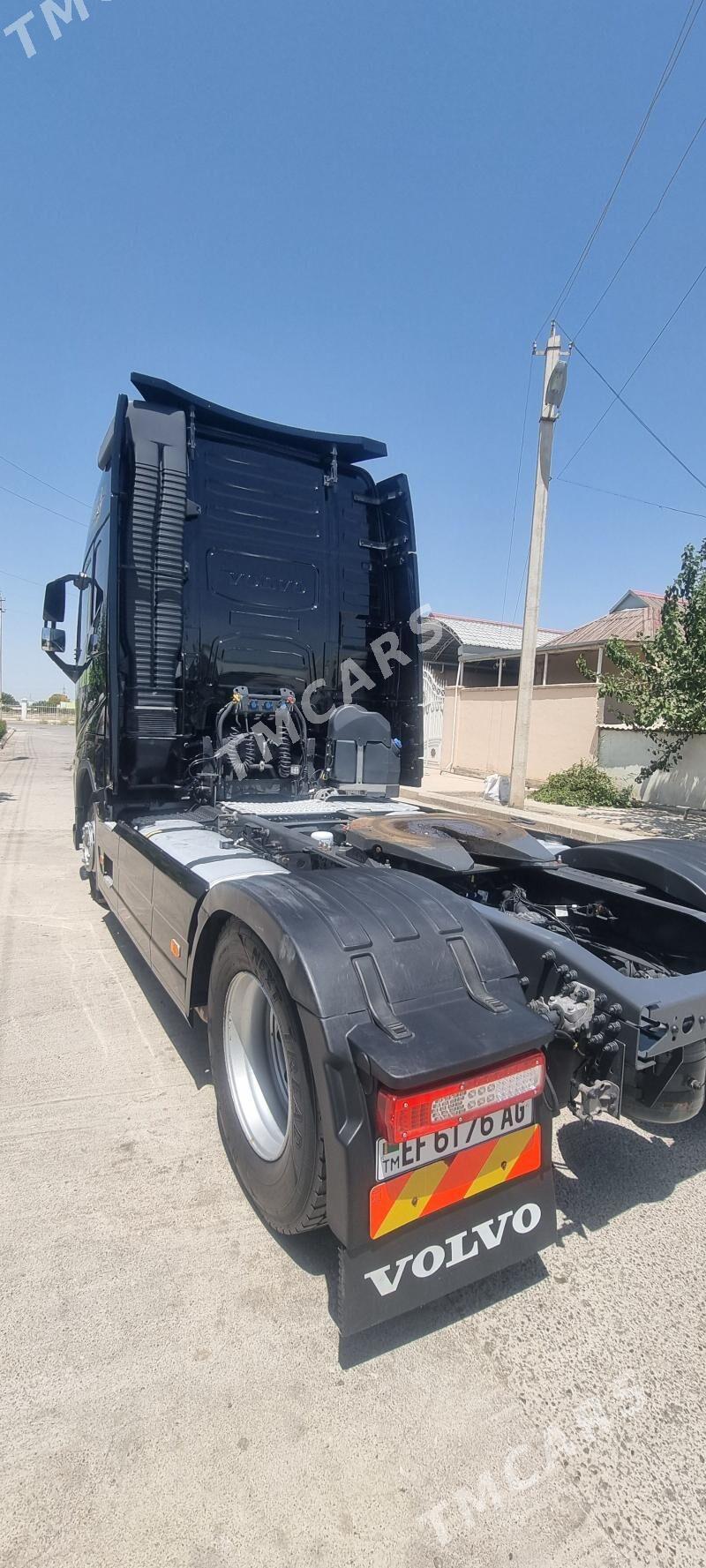 Volvo FH 460 2022 - 1 381 000 TMT - Aşgabat - img 7