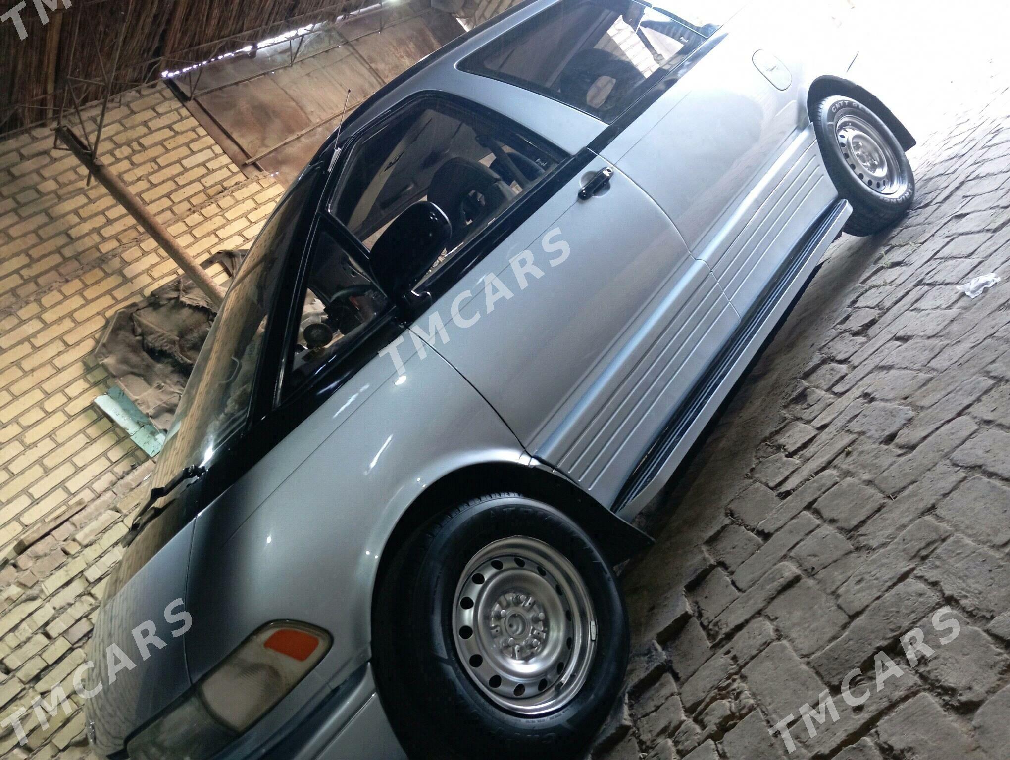 Toyota Previa 1992 - 95 000 TMT - Halaç - img 5