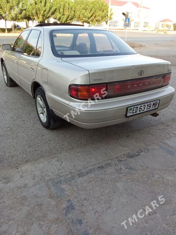 Toyota Camry 1993 - 115 000 TMT - Mary - img 10