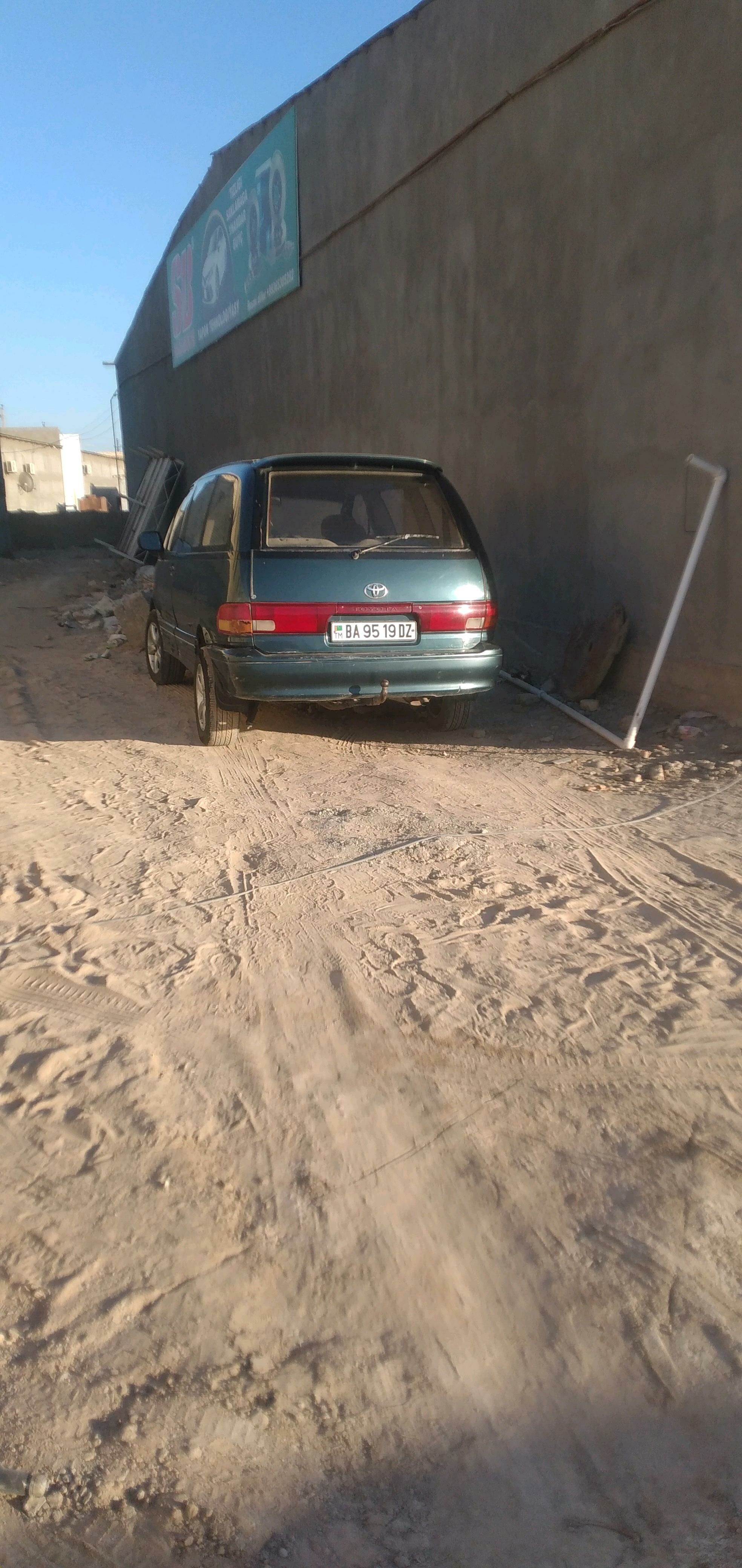 Toyota Previa 1993 - 80 000 TMT - Гурбансолтан Едже - img 5