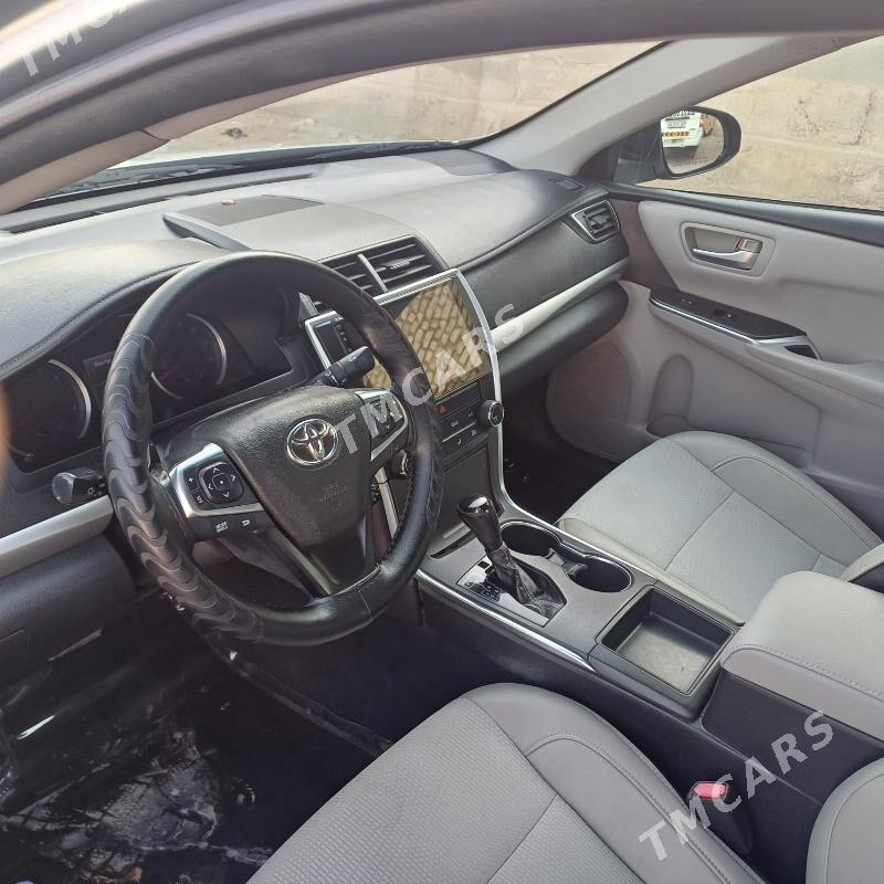 Toyota Camry 2017 - 280 000 TMT - Теджен - img 4
