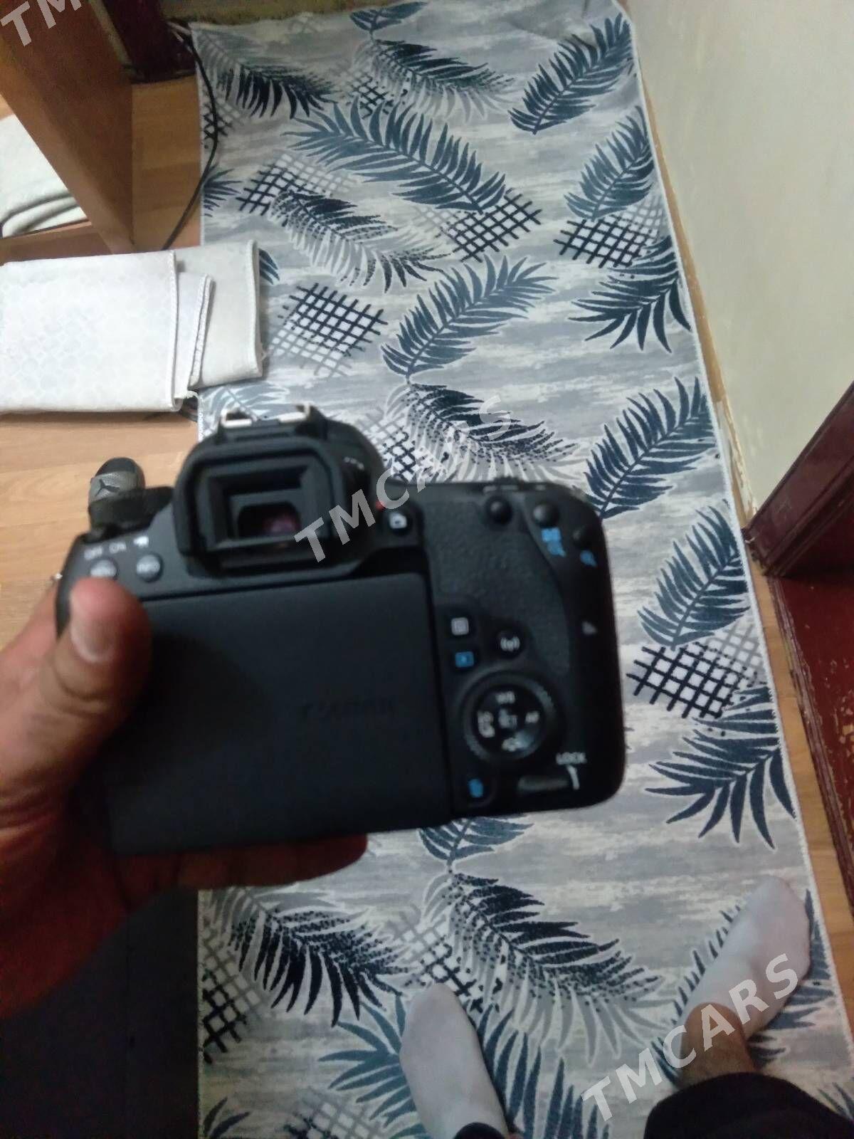 canon 77d - Балканабат - img 5