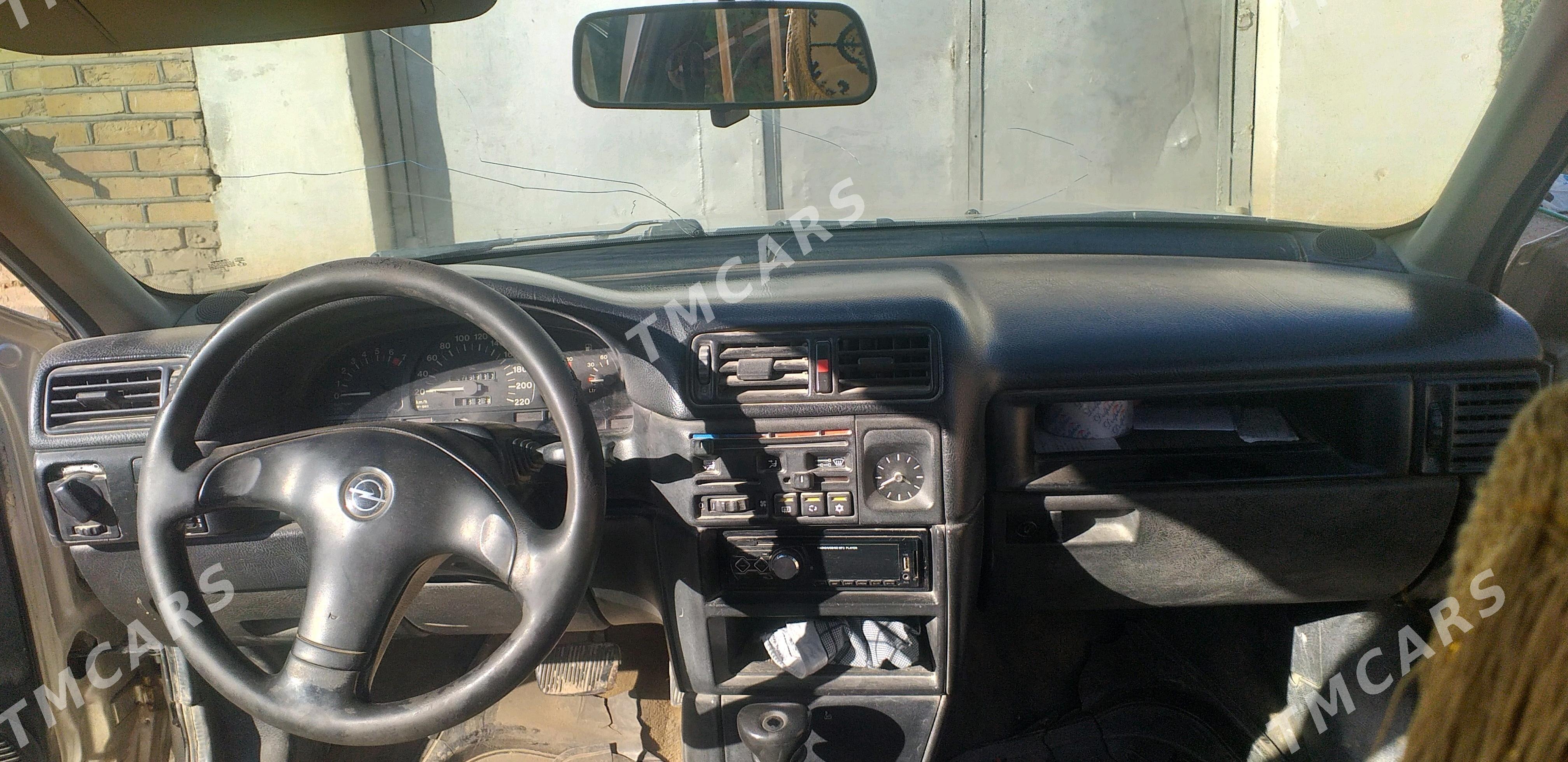 Opel Vectra 1992 - 38 000 TMT - Шабатский этрап - img 2