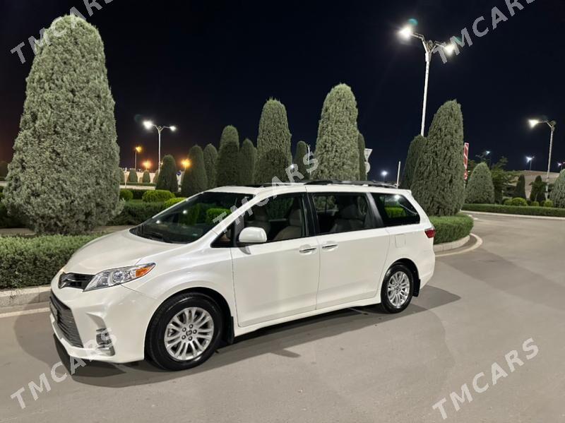 Toyota Sienna 2019 - 470 000 TMT - Aşgabat - img 5