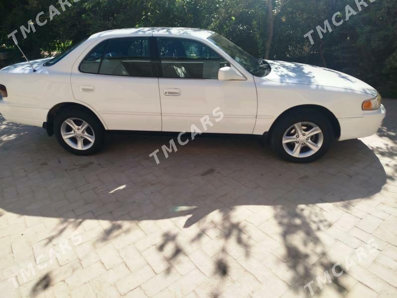 Toyota Camry 1996 - 100 000 TMT - Мары - img 3