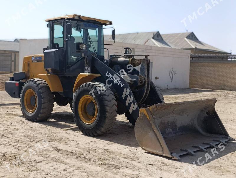 XCMG LW300F 2022 - 560 000 TMT - Мары - img 6