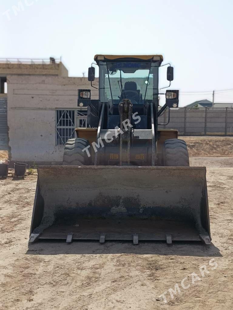 XCMG LW300F 2022 - 560 000 TMT - Мары - img 7