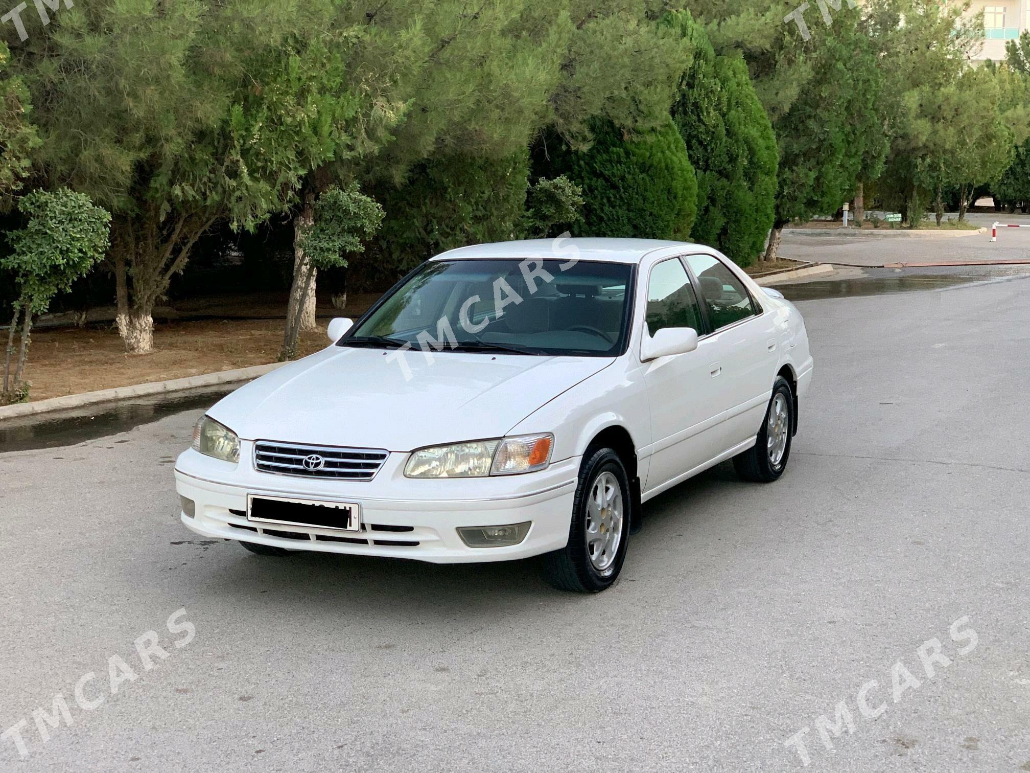 Toyota Camry 2000 - 143 000 TMT - Bäherden - img 3