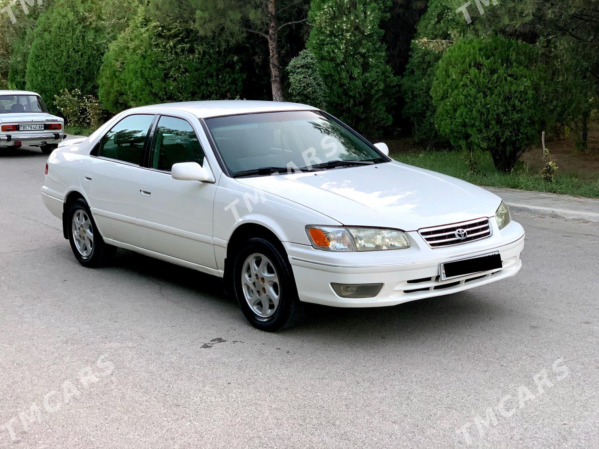 Toyota Camry 2000 - 143 000 TMT - Bäherden - img 4