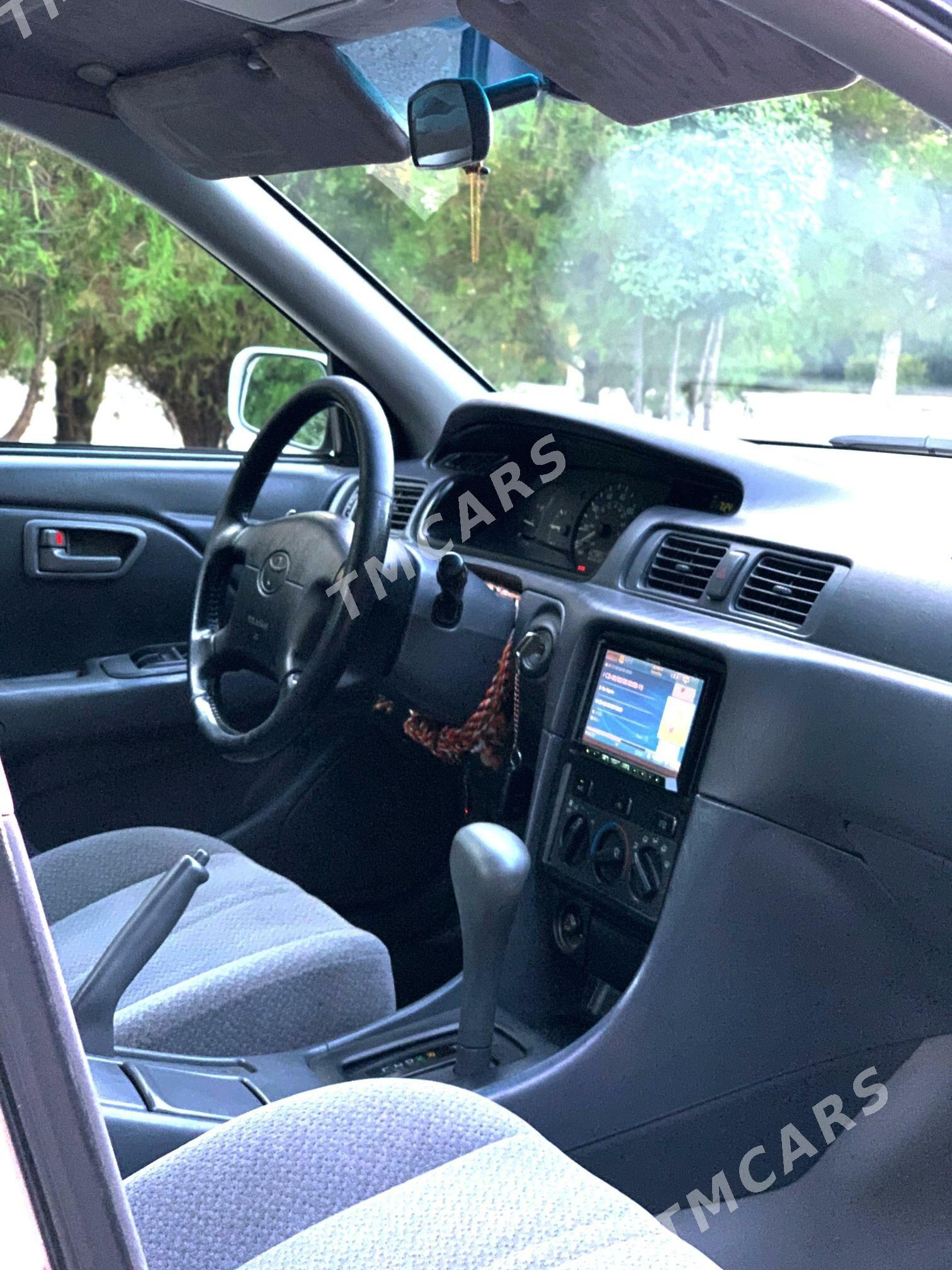 Toyota Camry 2000 - 143 000 TMT - Bäherden - img 8