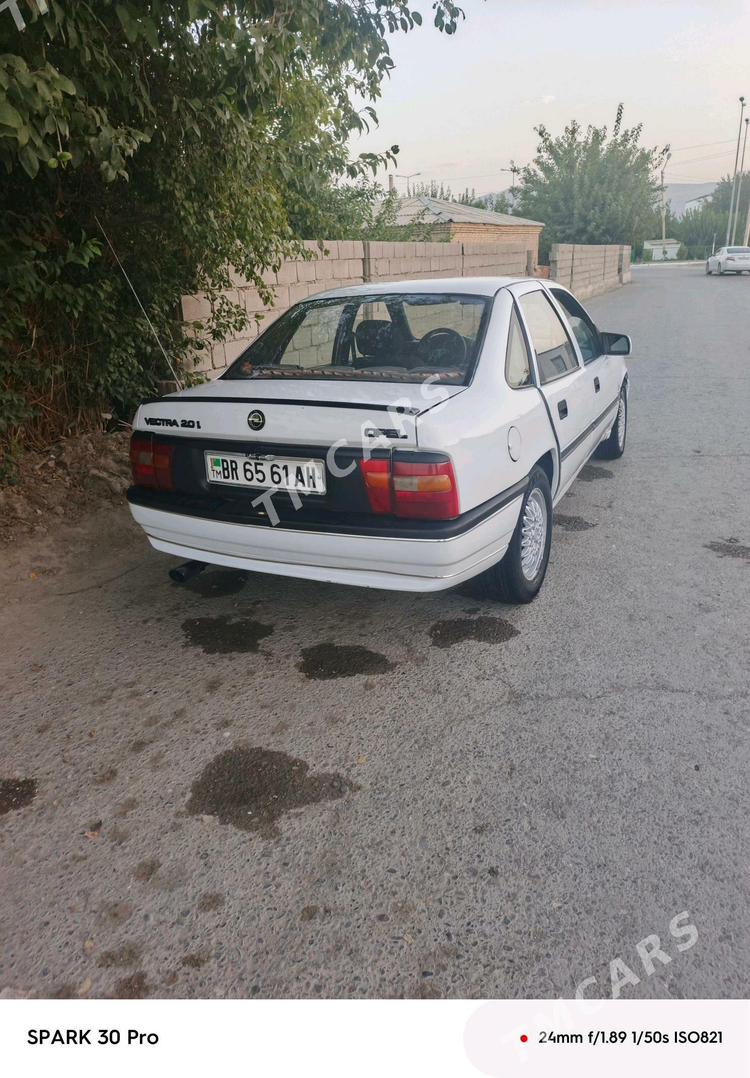 Opel Vectra 1992 - 31 000 TMT - Бахарден - img 3