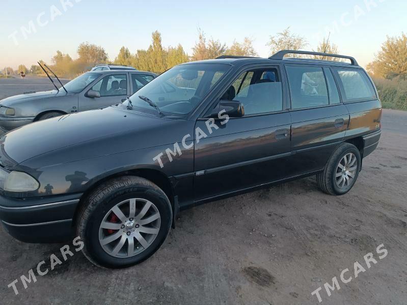 Opel Astra 1995 - 53 000 TMT - Гурбансолтан Едже - img 5