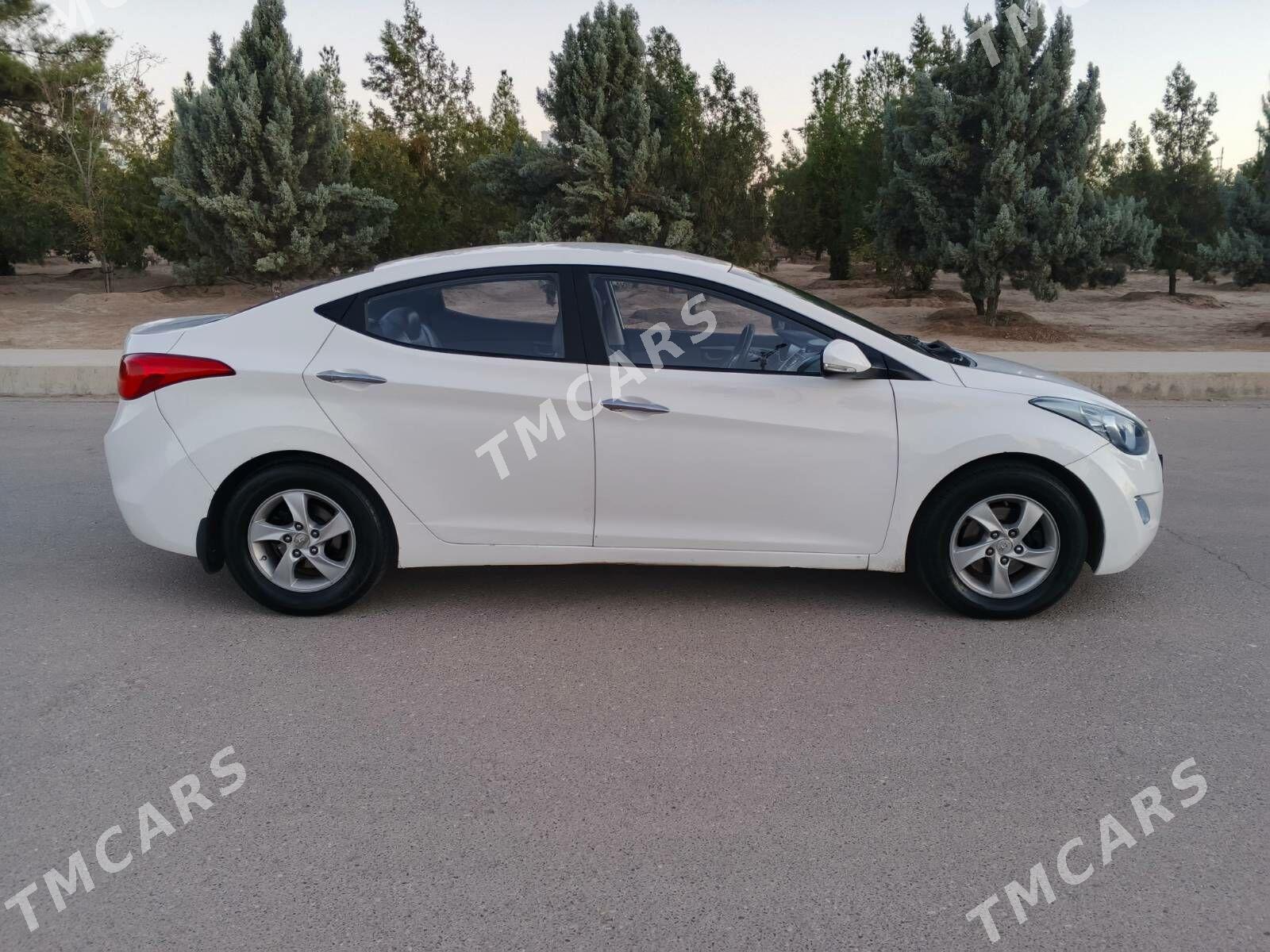 Hyundai Elantra 2011 - 150 000 TMT - Ашхабад - img 4
