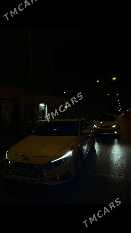 Hyundai Elantra 2022 - 290 000 TMT - Мары - img 8