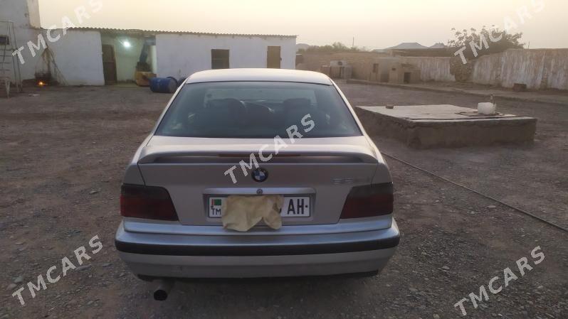 BMW 325 1996 - 45 000 TMT - Анев - img 3