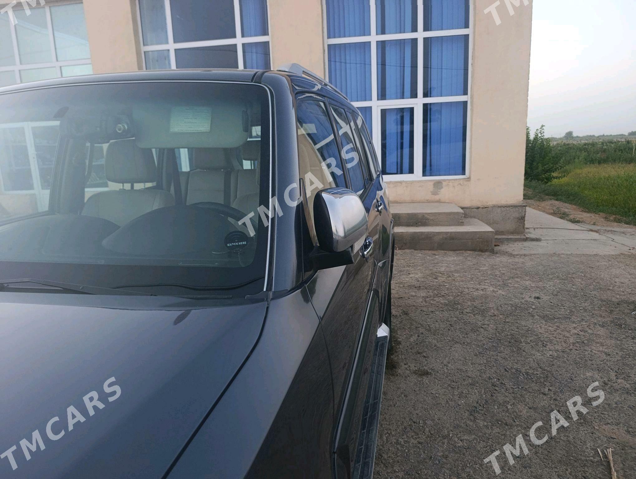 Mitsubishi Pajero 2010 - 190 000 TMT - Дянев - img 4
