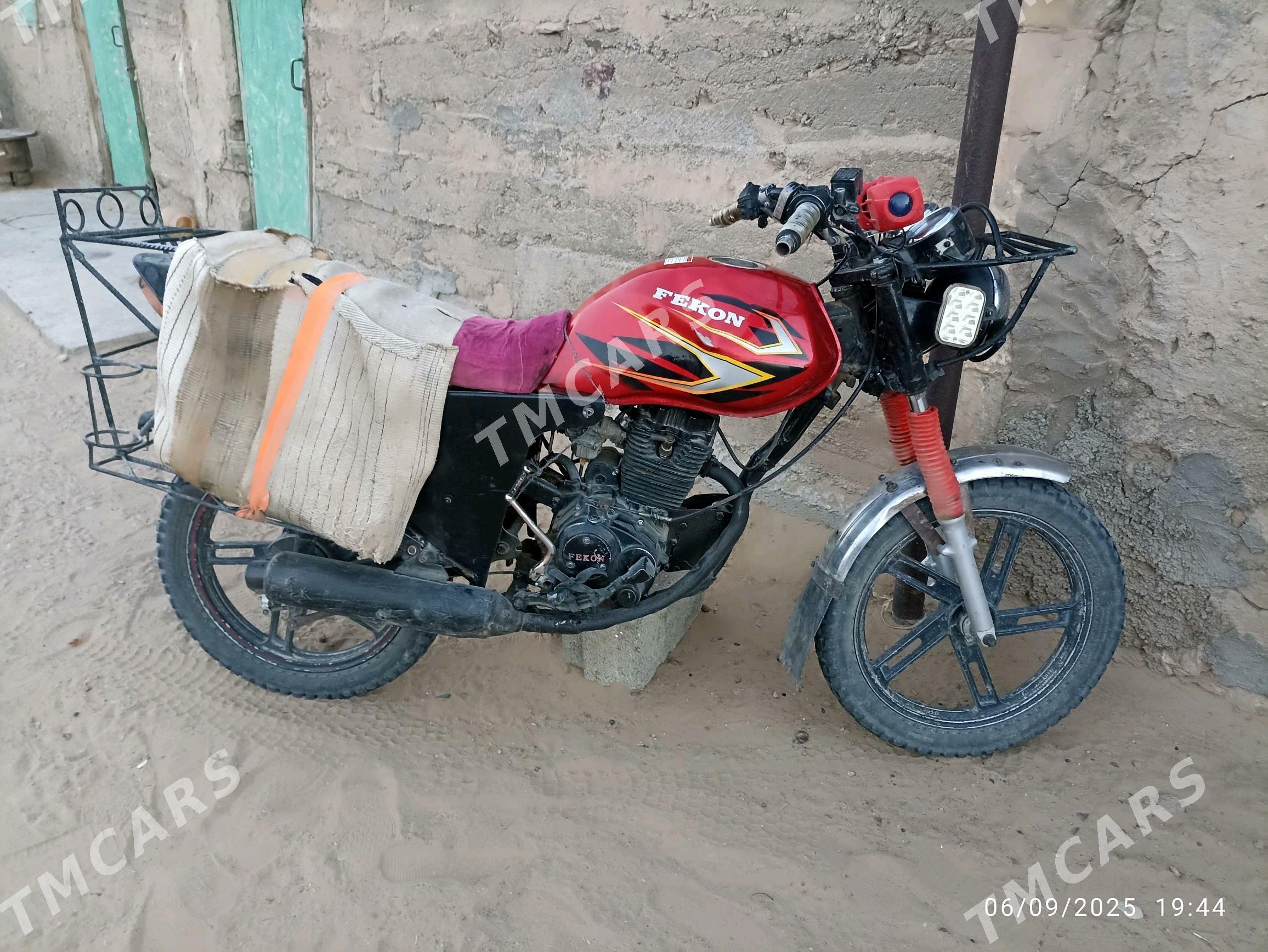 Fekon FK200-14G 2015 - 10 000 TMT - Balkanabat - img 4
